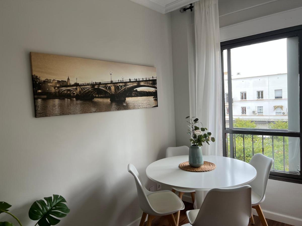 Apartamento Triana Center Sevilla Екстер'єр фото