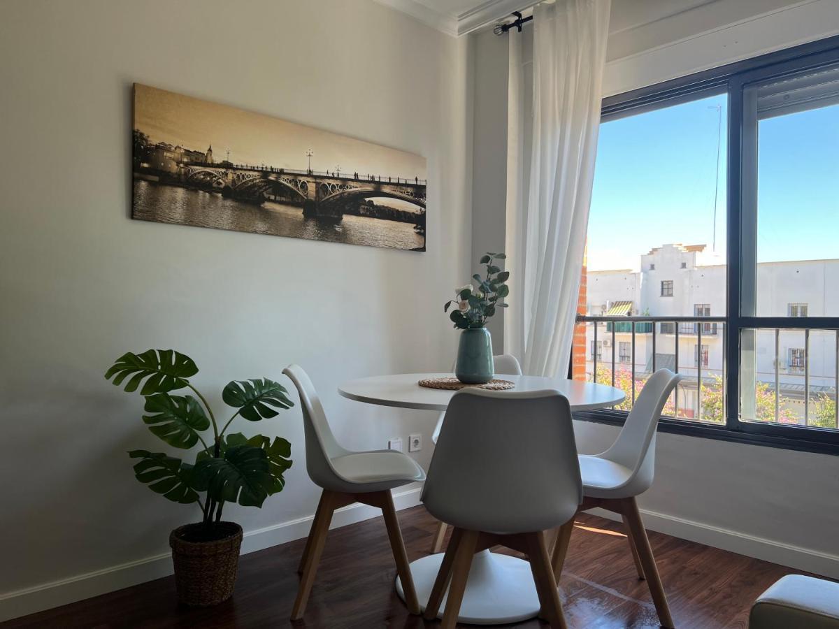 Apartamento Triana Center Sevilla Екстер'єр фото